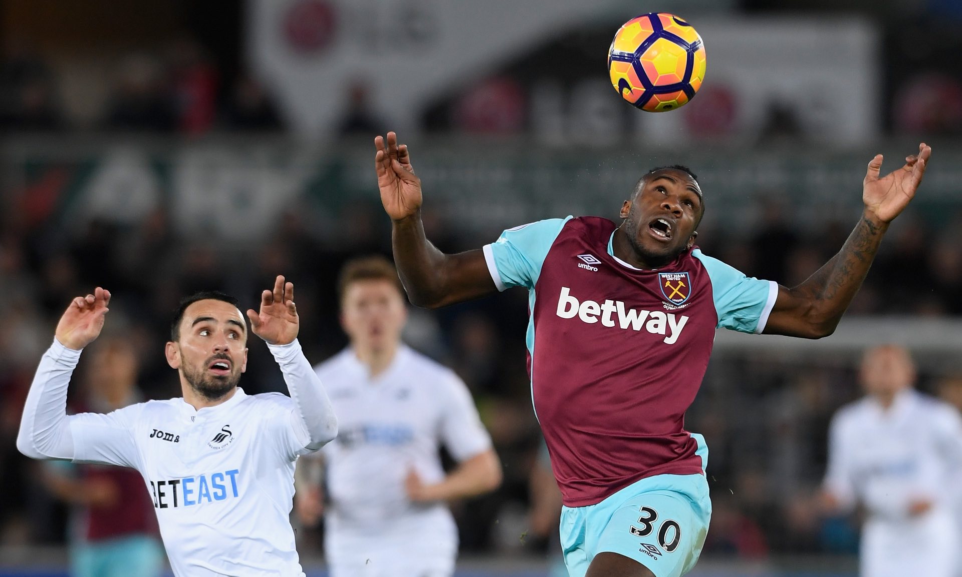 随着欧洲足 随着欧洲足